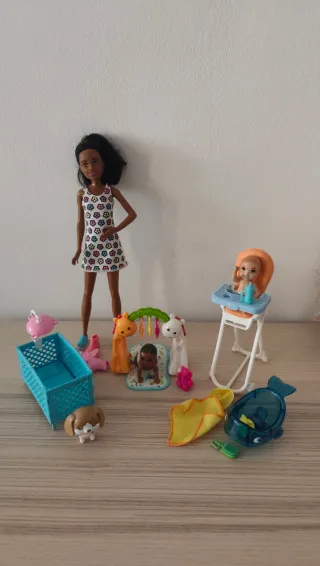 Set Skipper Muñeca y Accesorios Bebé