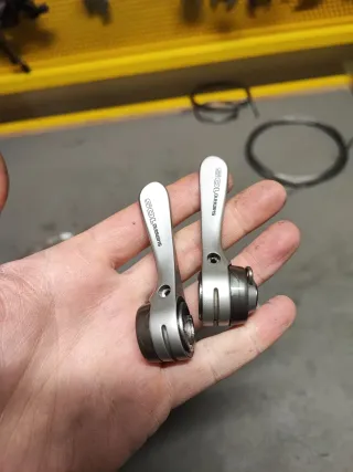 Mini-gruppo Shimano 105