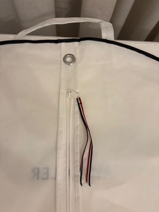 Porta abiti Moncler originale bianco