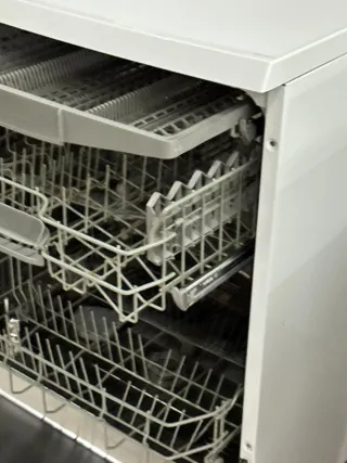 LAVAVAJILLAS BOSCH BLANCO