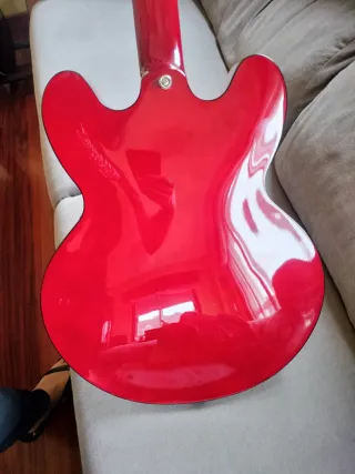Epiphone 335 Dot Custom Shop Roja