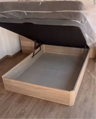 Cama canapé y colchón