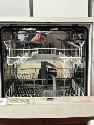 LAVAVAJILLAS BALAY INOX