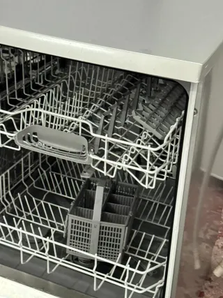 LAVAVAJILLAS BALAY INOX