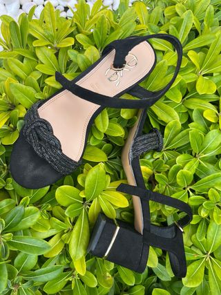 Sandálias pretas Exé