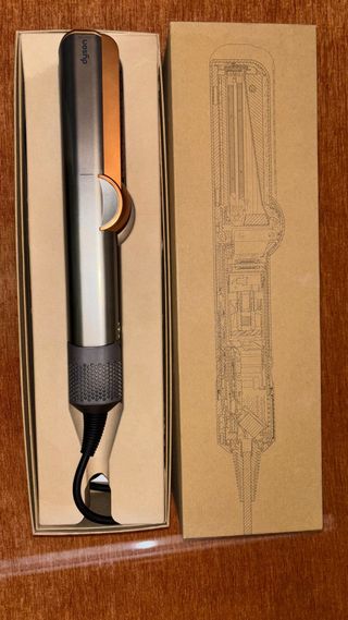 Dyson Airstrait Nueva Dorado/Plateado