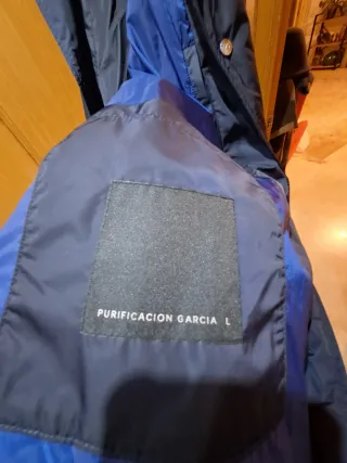 Impermeable Ligero Purificación García Talla L