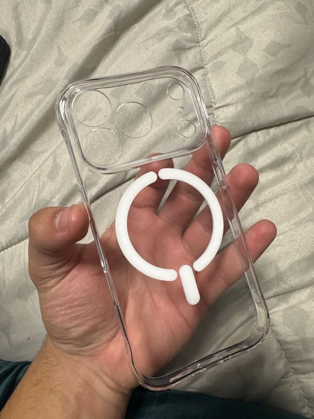 Custodia iPhone 17 Pro in Metraquilato Trasparente