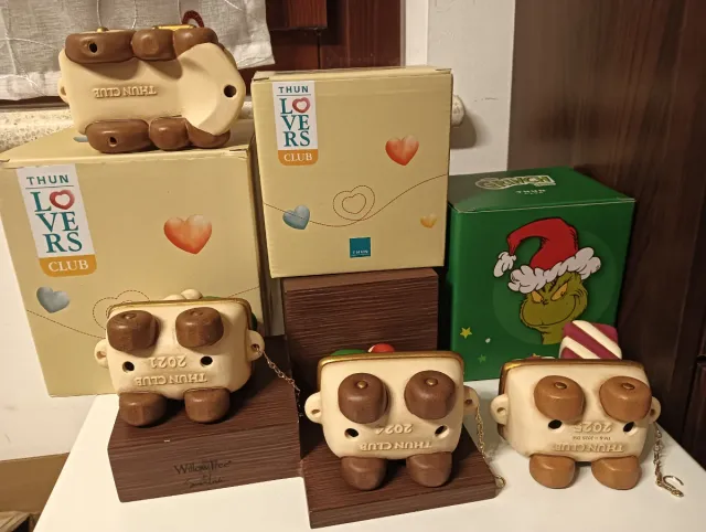 Locomotiva Babbo Natale più tre vagoni