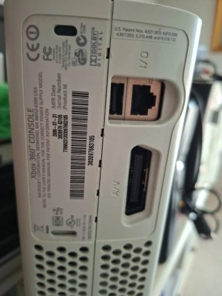 Xbox 360 White + Giochi toy story3 Moto - Snoopy