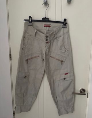 Pantalón cargo vintage tiro bajo beige