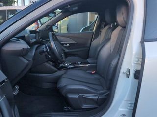 Peugeot 2008 BlueHDI 130 S&S EAT8 GT