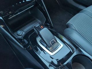 Peugeot 2008 BlueHDI 130 S&S EAT8 GT