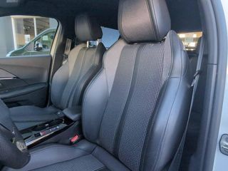 Peugeot 2008 BlueHDI 130 S&S EAT8 GT