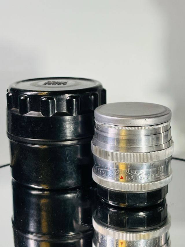 Lente Jupiter-3 50mm f/1.5. Montagem Leica M39