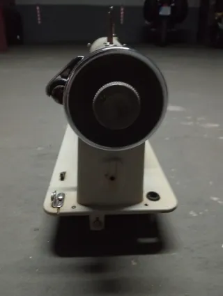 Máquina de coser Alfa
