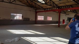 Nave industrial en Paracuellos del Jarama
