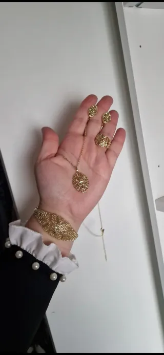 Conjunto de Joyas Doradas Filigrana