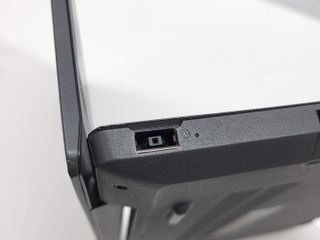 pc portatil lenovo 81hn