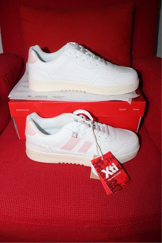 Xti Sneakers Bianche e Rosa Pallido Nuove