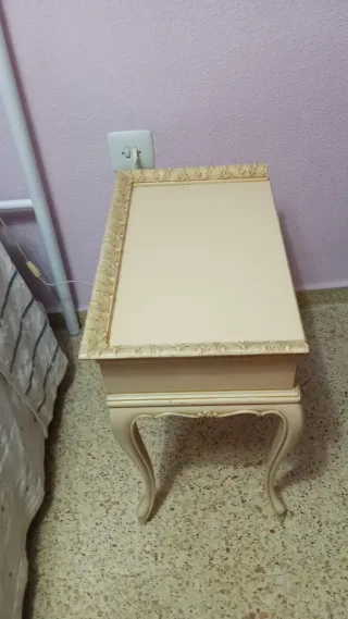 Mesita auxiliar vintage