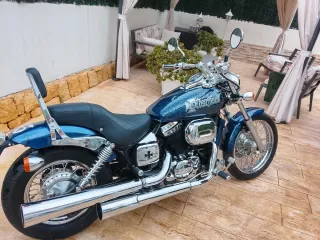 Honda Shadow Black Widow 750