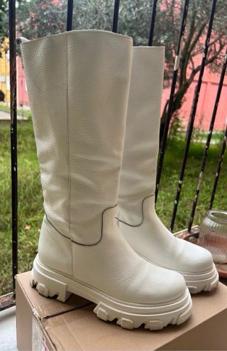 Stivali bianchi in pelle