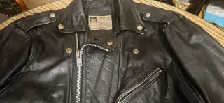 Chaqueta de cuero motera vintage