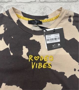 Camiseta Vaca Lumina