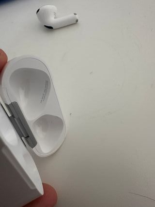 AirPods 4 Apple Blancos