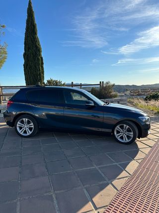BMW Serie 1 2013 ¡165.000kms+libro de revisiones!