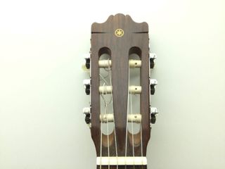 guitarra clasica yamaha g-225