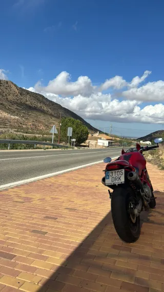 Ducati Monster 620 2005 Roja