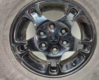 Mr347070 juego llantas mitsubishi montero 2092482