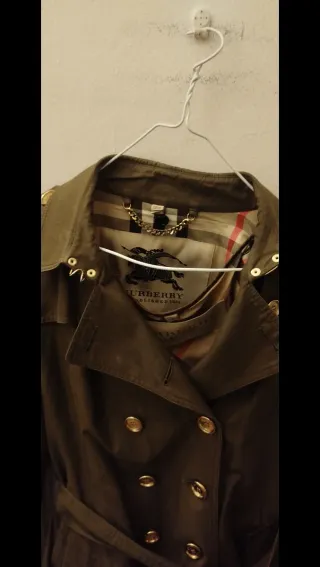 Gabardina Burberry Verde with chaleco