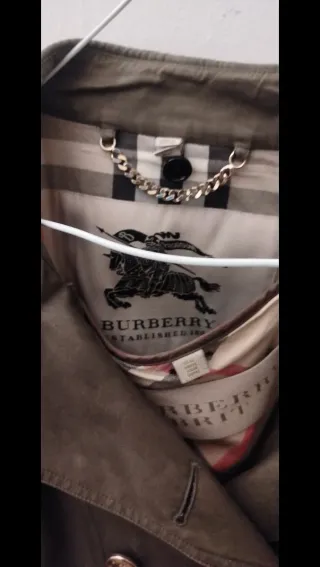 Gabardina Burberry Verde with chaleco