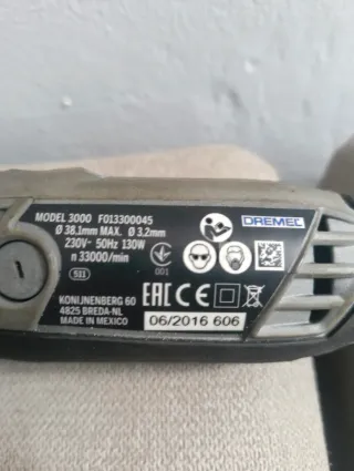 Dremel 3000 con accesorios