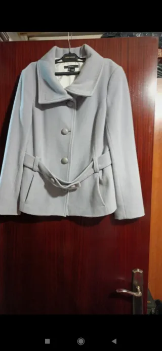 Abrigo de invierno gris mujer