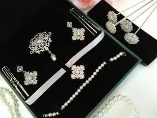 Aderezo Fallera Niña Plata y Perlas