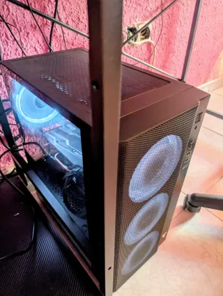 Pack Gaming AMD RX 6650 XT