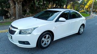 CHEVROLET Cruze 4p 1.6 16V LS