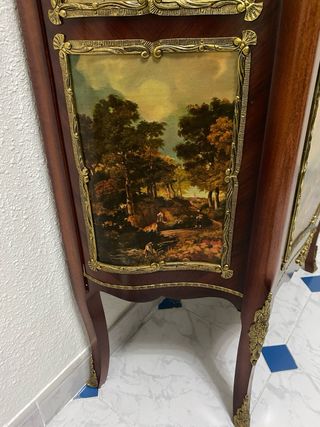 Vitrina Luis XVII Madera y Cristal