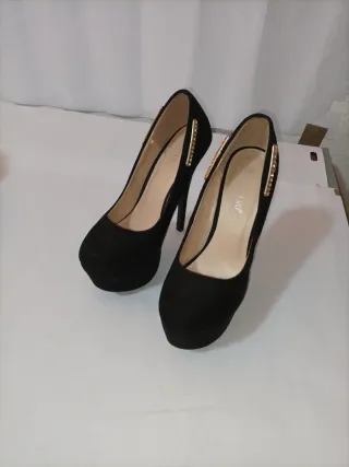 Set scarpe con tacco nere 39