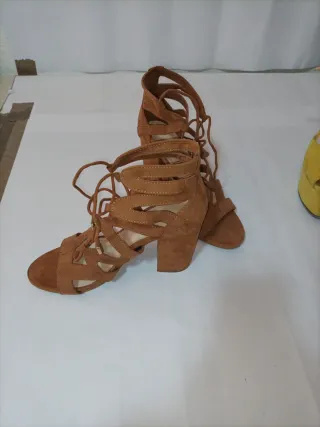 Set 2 paia scarpe tacco 38