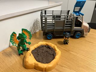 Camión Pinypon Rescate Dinosaurio