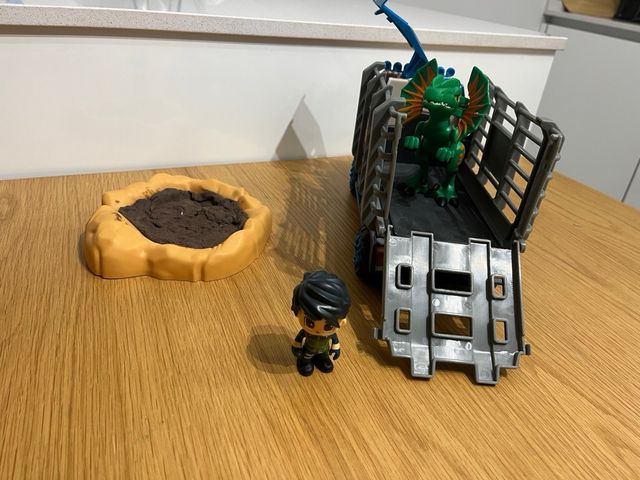 Camión Pinypon Rescate Dinosaurio