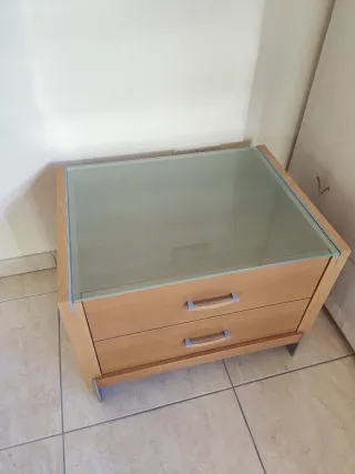 Muebles de comedor de roble y cristal
