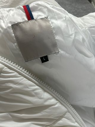 Chaqueta de plumas blanca