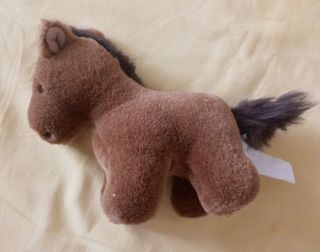 Cavallino peluche marrone