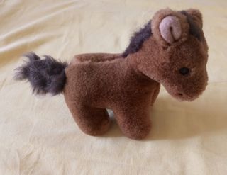 Cavallino peluche marrone